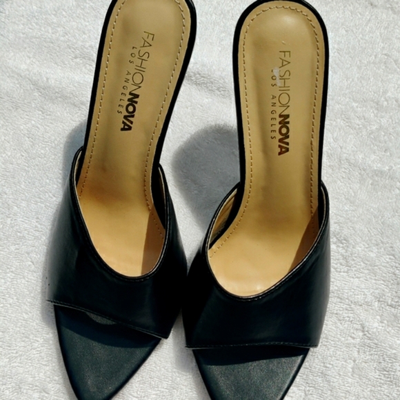 Fashion Nova pointy open toe Stilletto - Picture 5 of 14